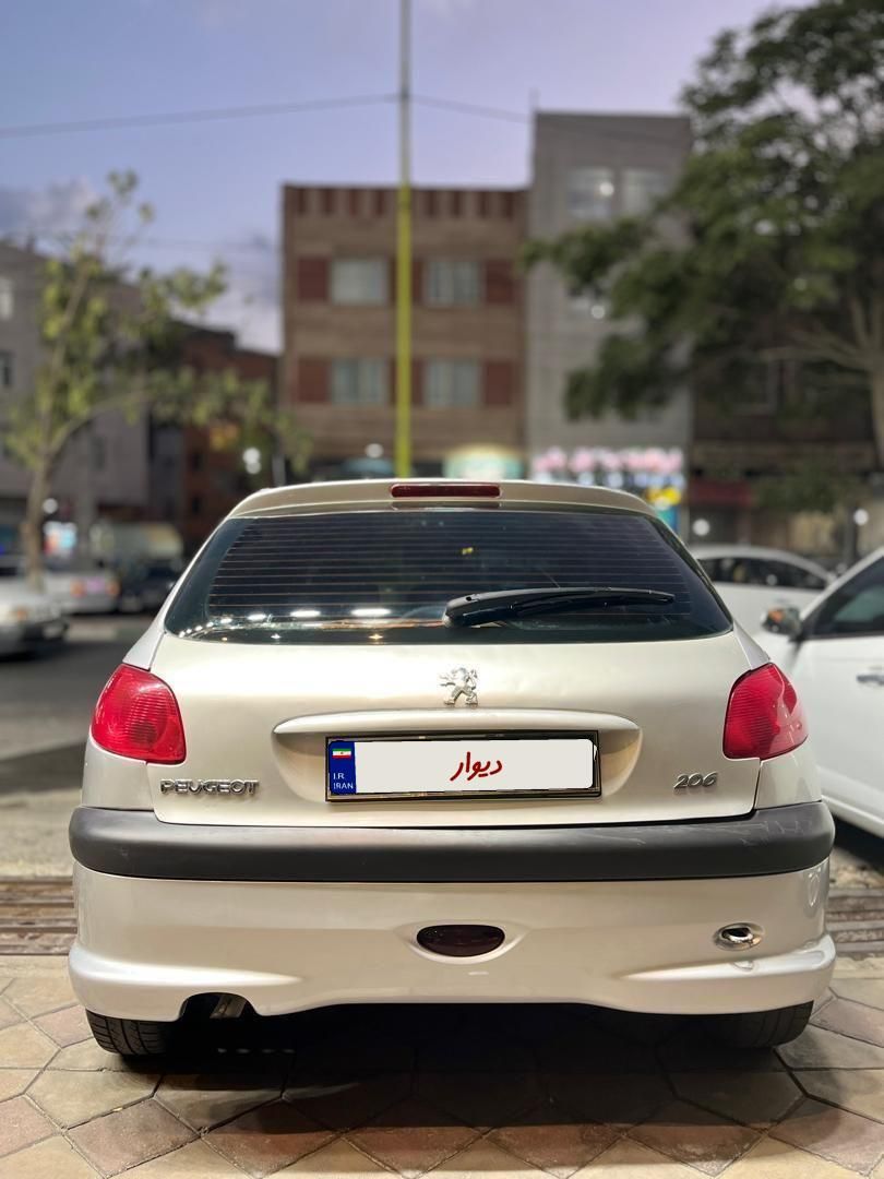 پژو 206 تیپ 3 - 1382
