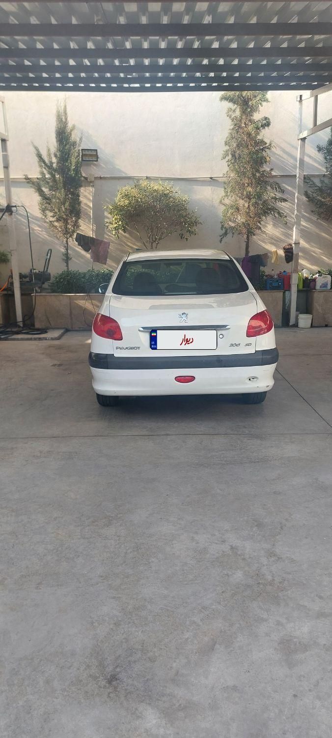 پژو ۲۰۶ صندوق دار v20 - 1388