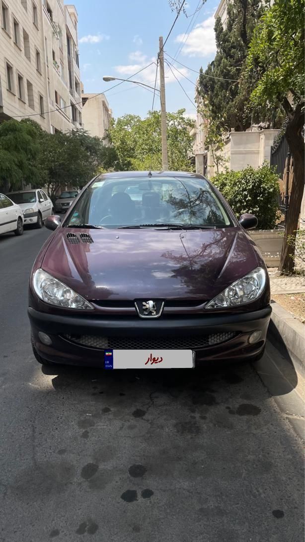 پژو ۲۰۶ صندوق دار v8 - 1390