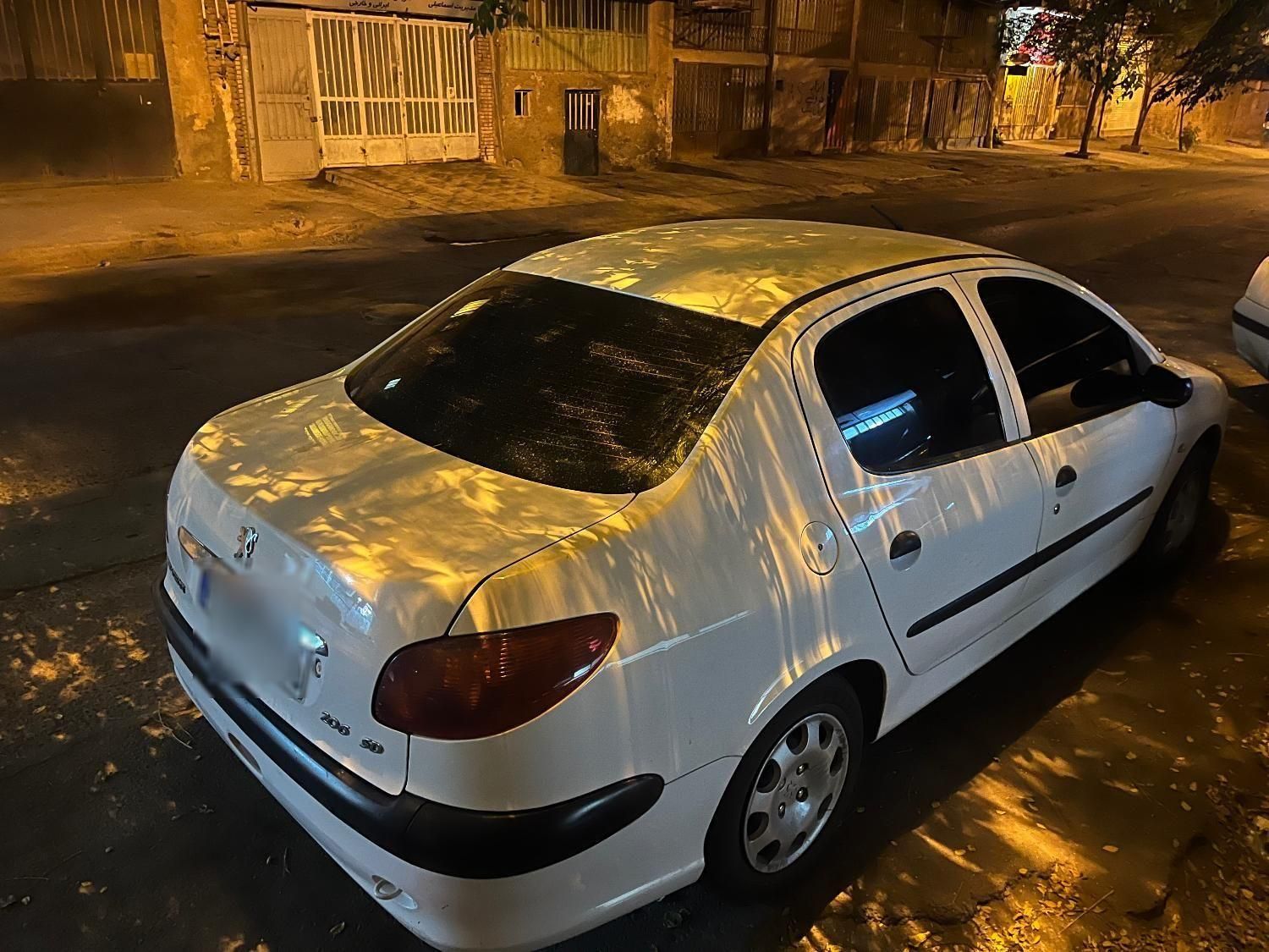 پژو ۲۰۶ صندوق دار v8 - 1394