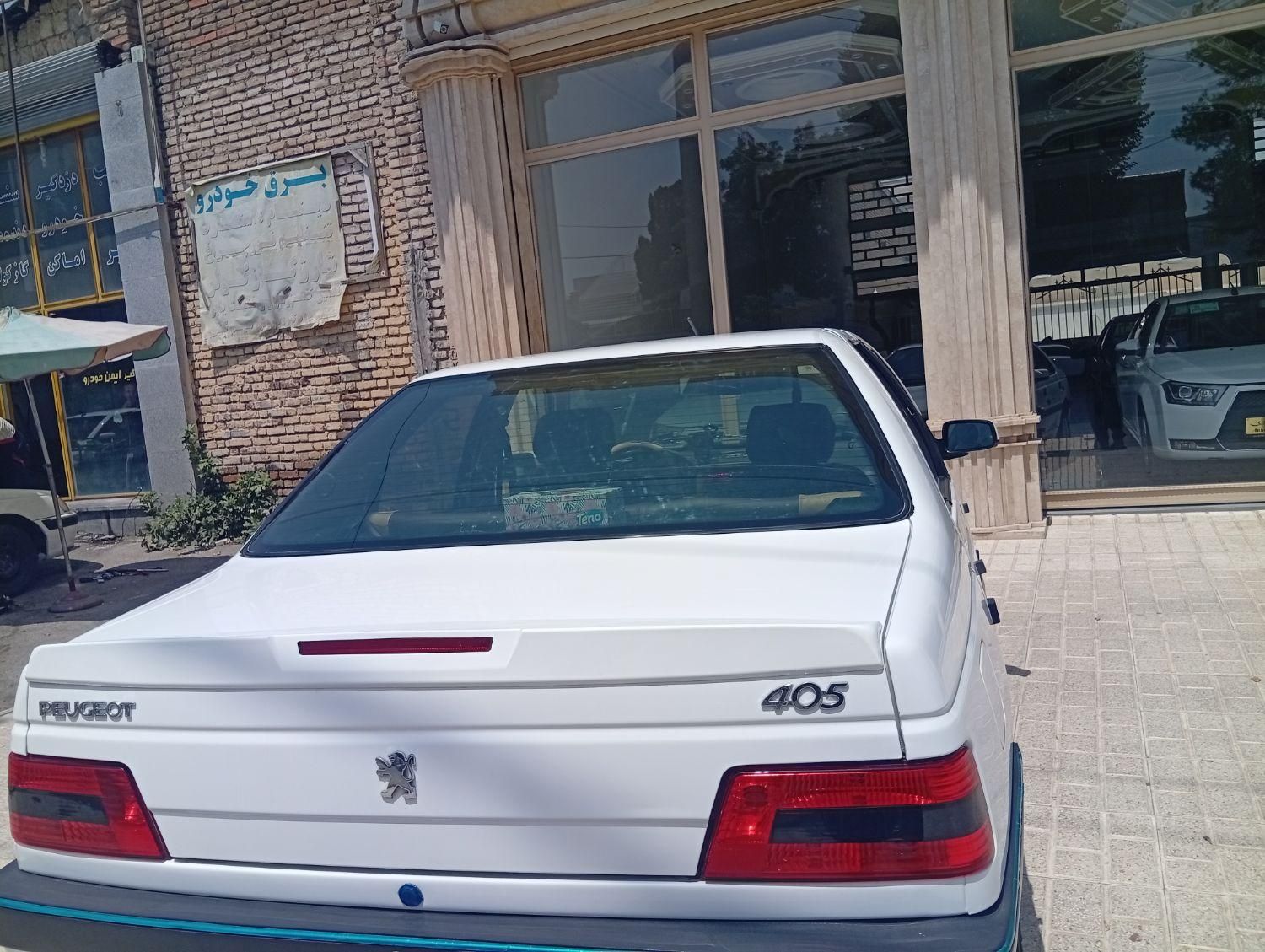 پژو 405 SLX بنزینی TU5 - 1390