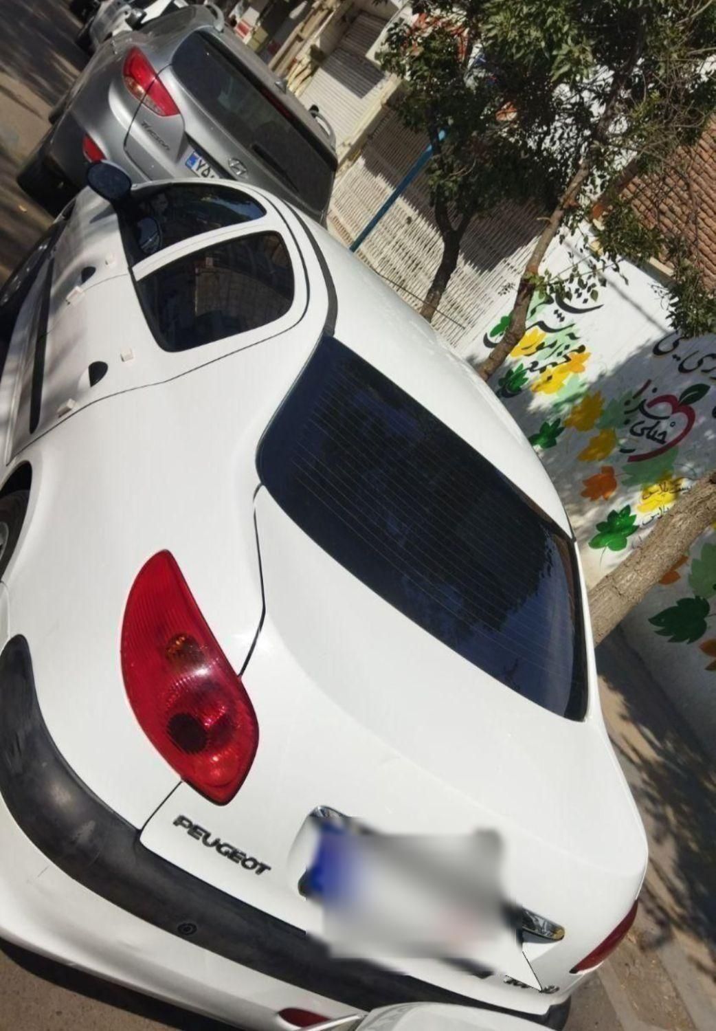 پژو ۲۰۶ صندوق دار v8 - 1389
