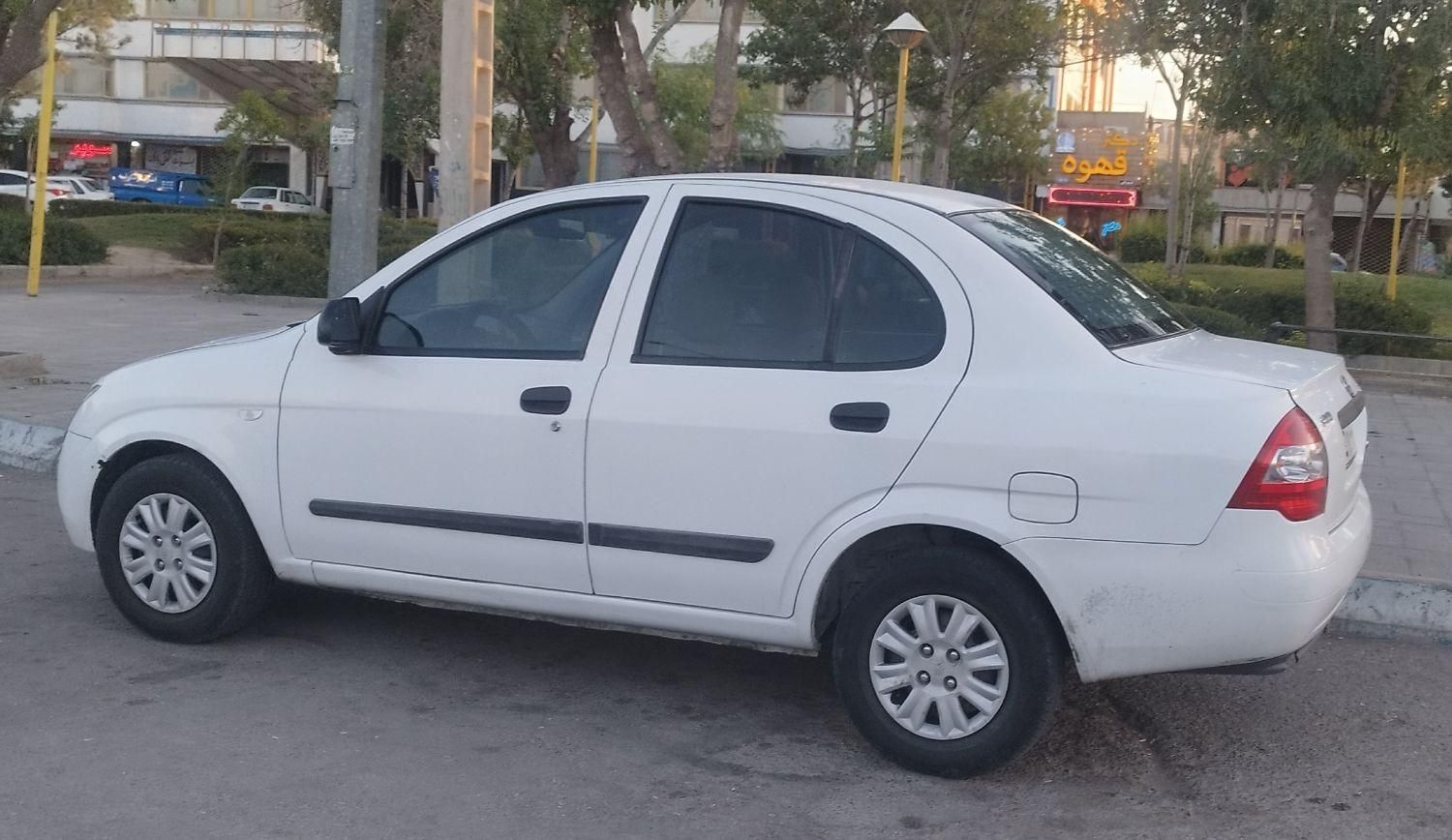 تیبا صندوق دار SX - 1394