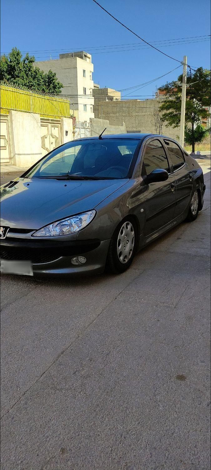پژو ۲۰۶ صندوق دار v8 - 1386