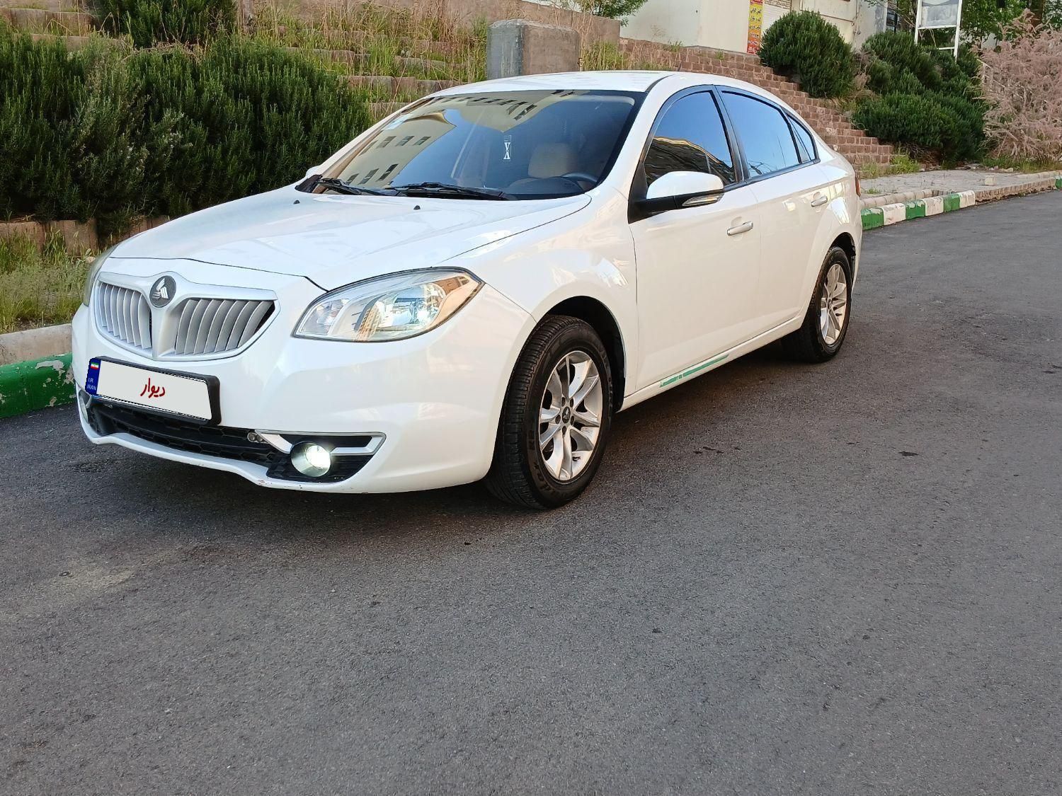 برلیانس H330 دنده‌ای 1500 - 1396