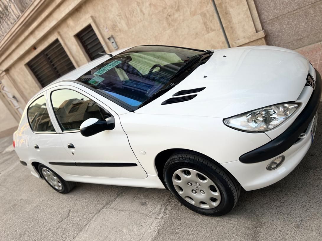 پژو ۲۰۶ صندوق دار v8 - 1399