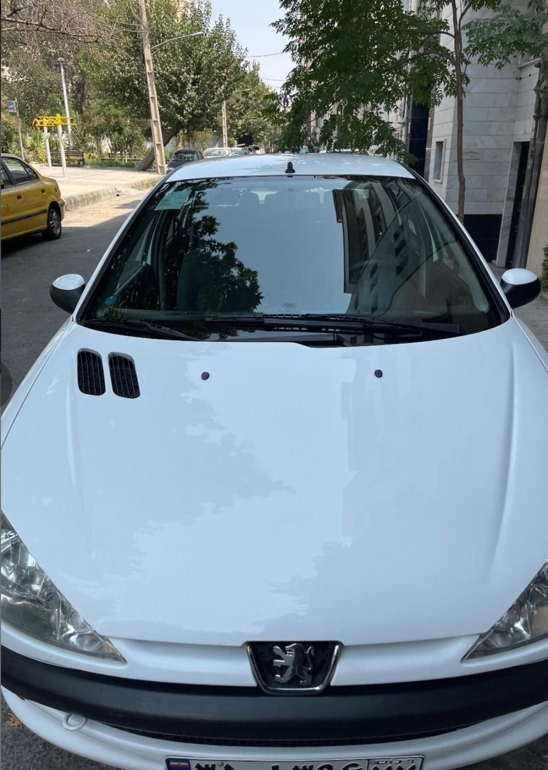 پژو ۲۰۶ صندوق دار v8 - 1400