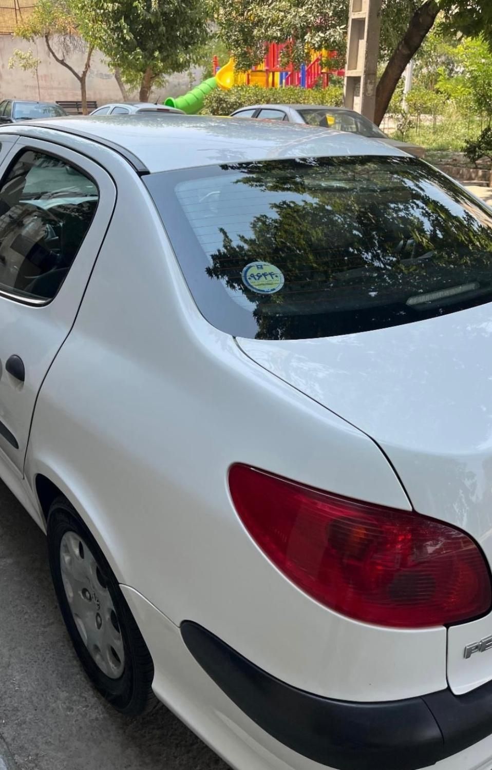 پژو ۲۰۶ صندوق دار v8 - 1400
