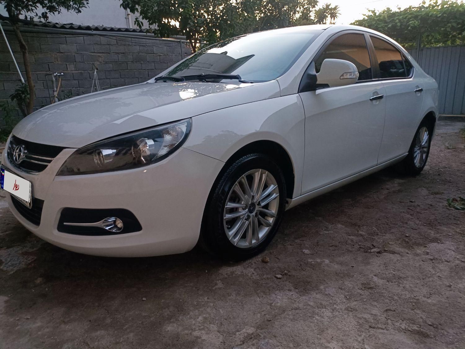 جک J5 اتوماتیک - 1394