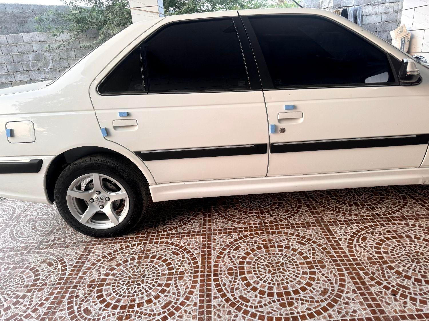 پژو پارس سال - 1402