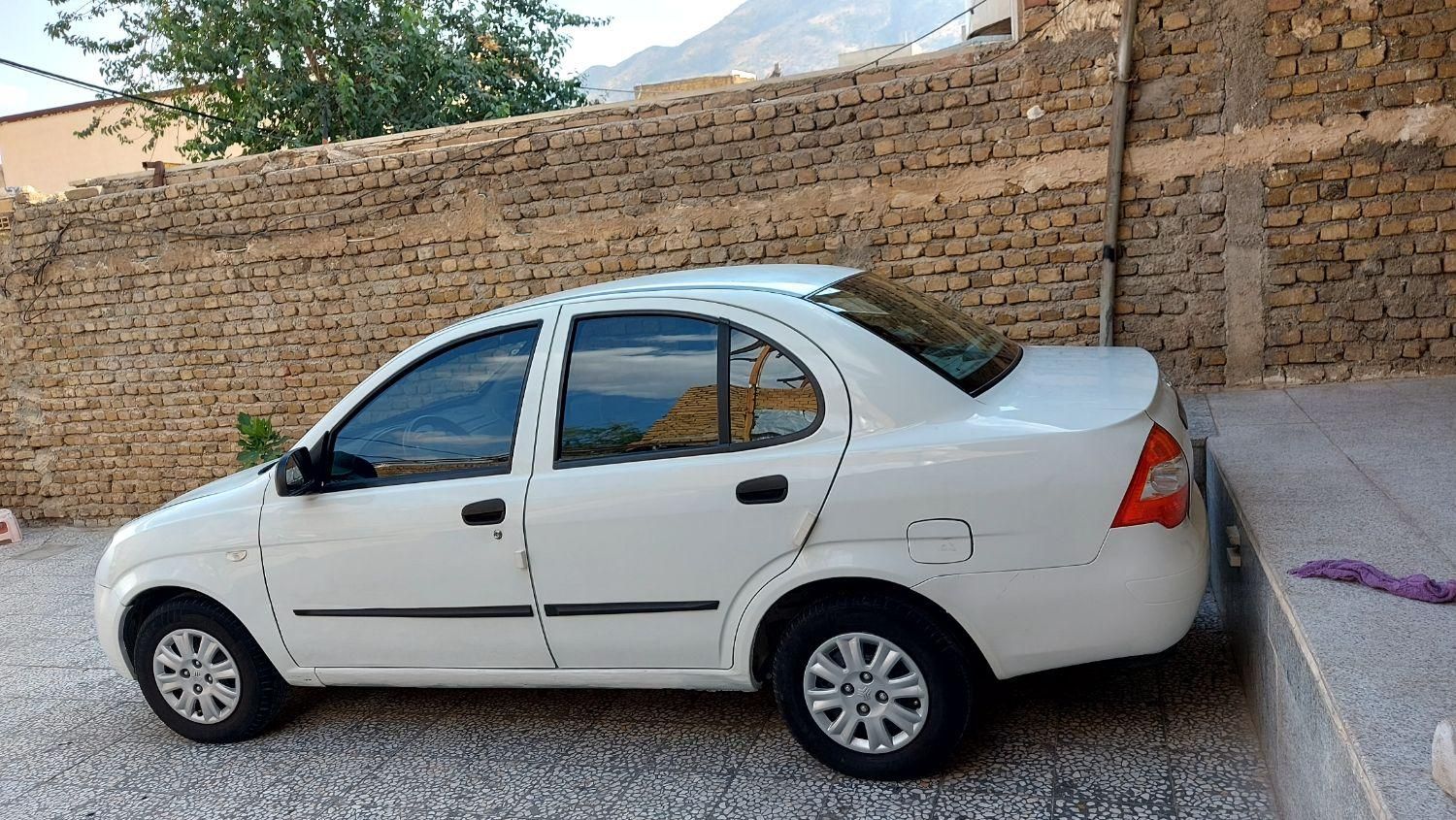 تیبا صندوق دار SX - 1399