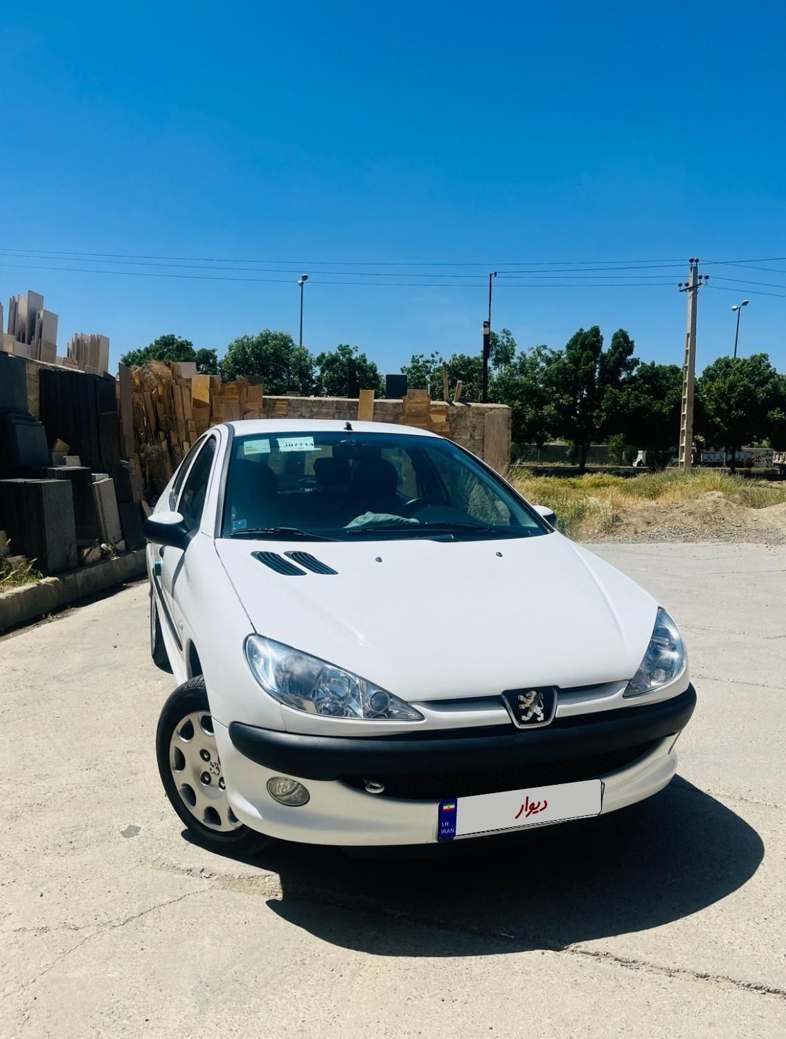 پژو ۲۰۶ صندوق دار v8 - 1399
