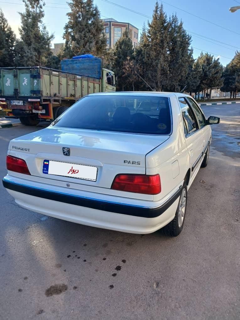 پژو پارس XU7P - 1401