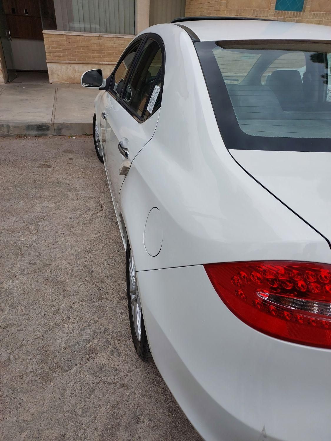 جک J5 اتوماتیک - 1394