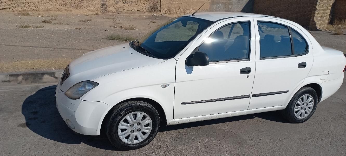 تیبا صندوق دار SX - 1400