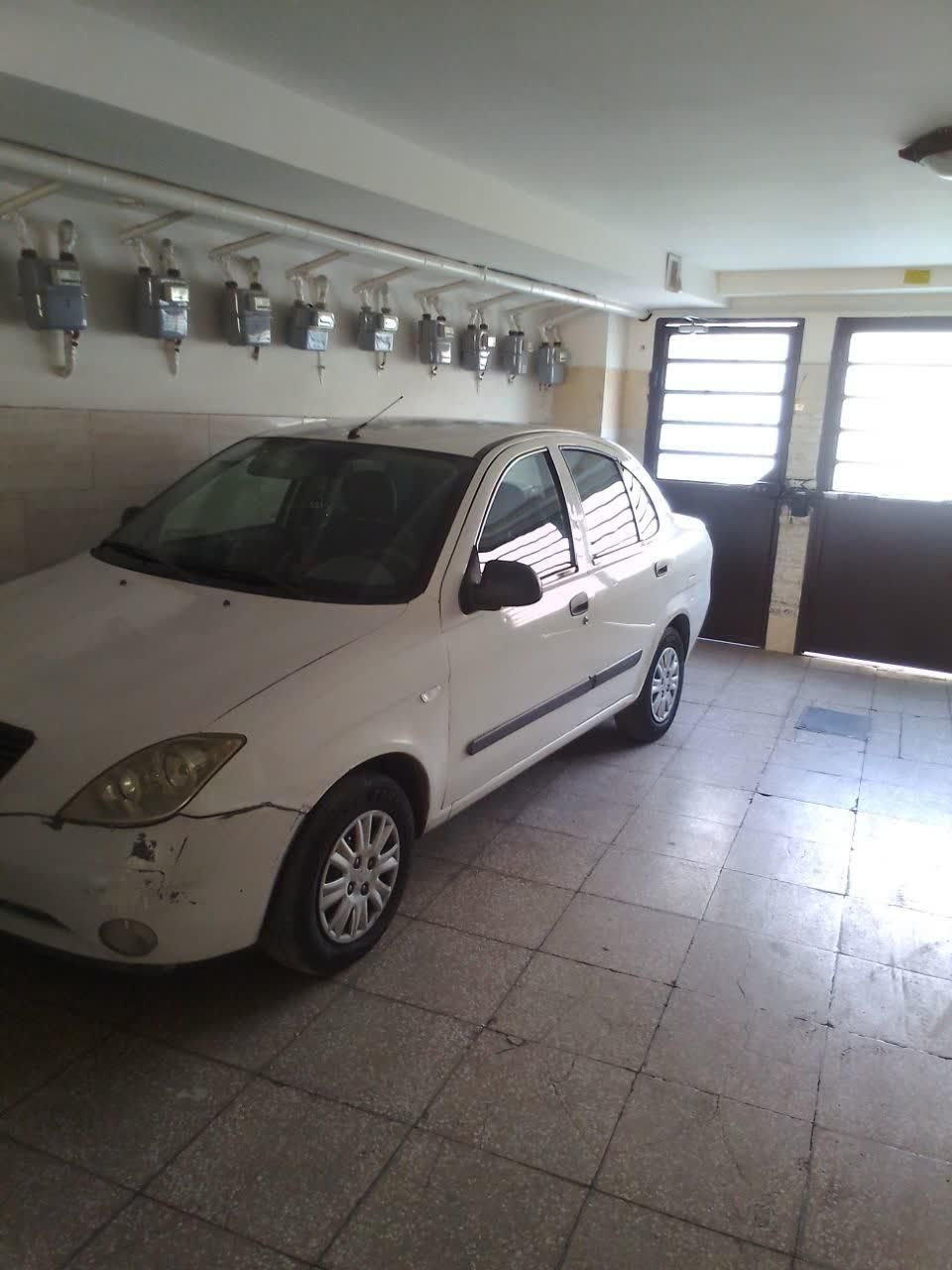 تیبا صندوق دار SX - 1393