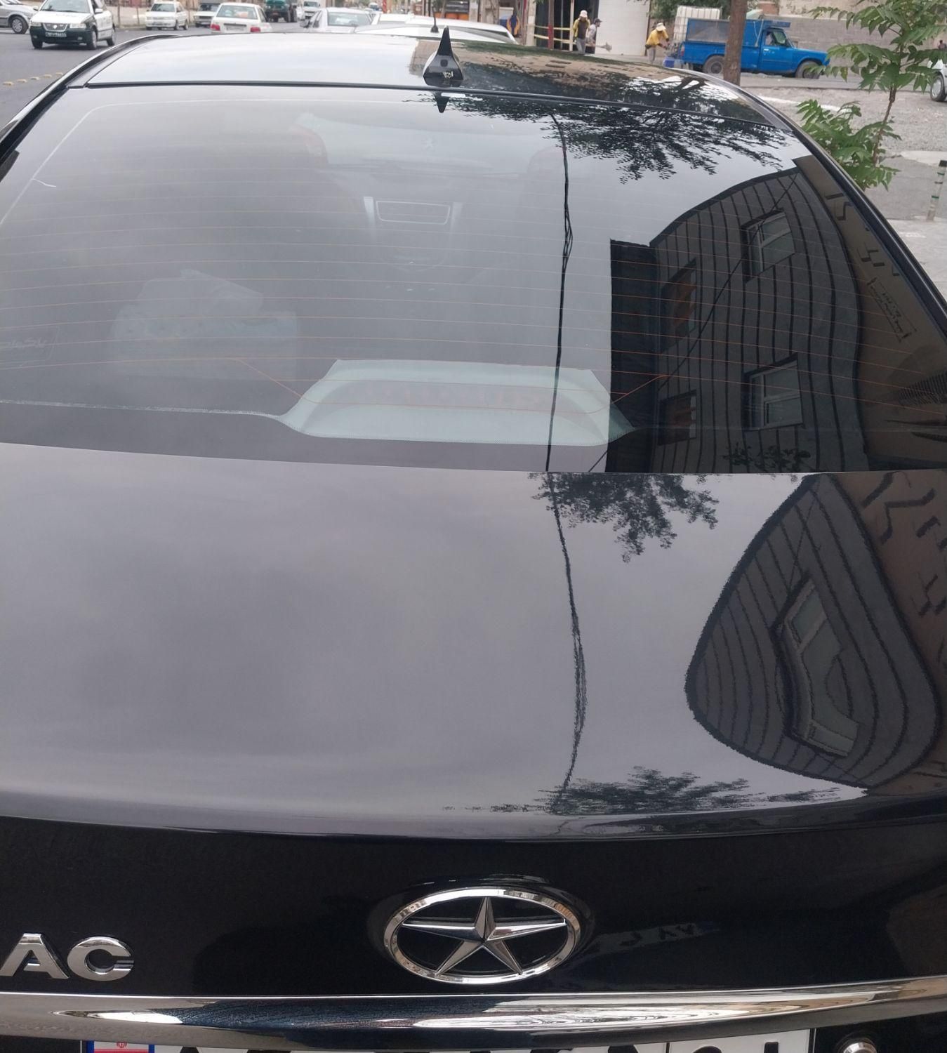 جک J4 اتوماتیک ساده - 1402