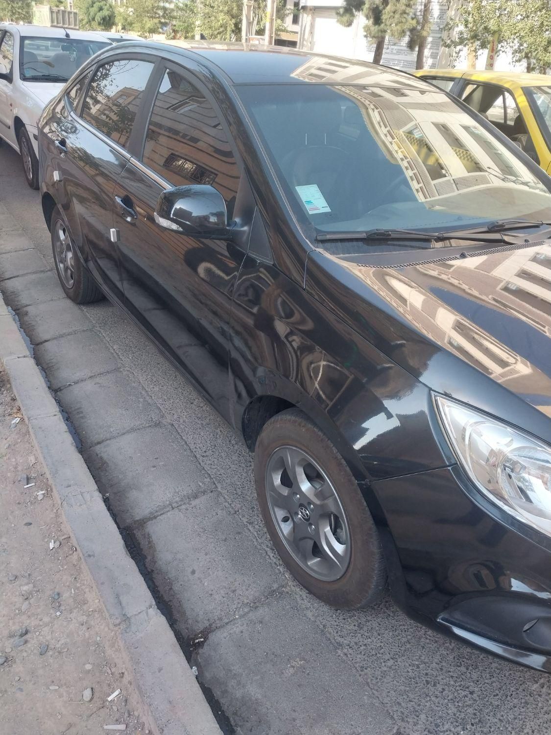 جک J4 اتوماتیک ساده - 1402