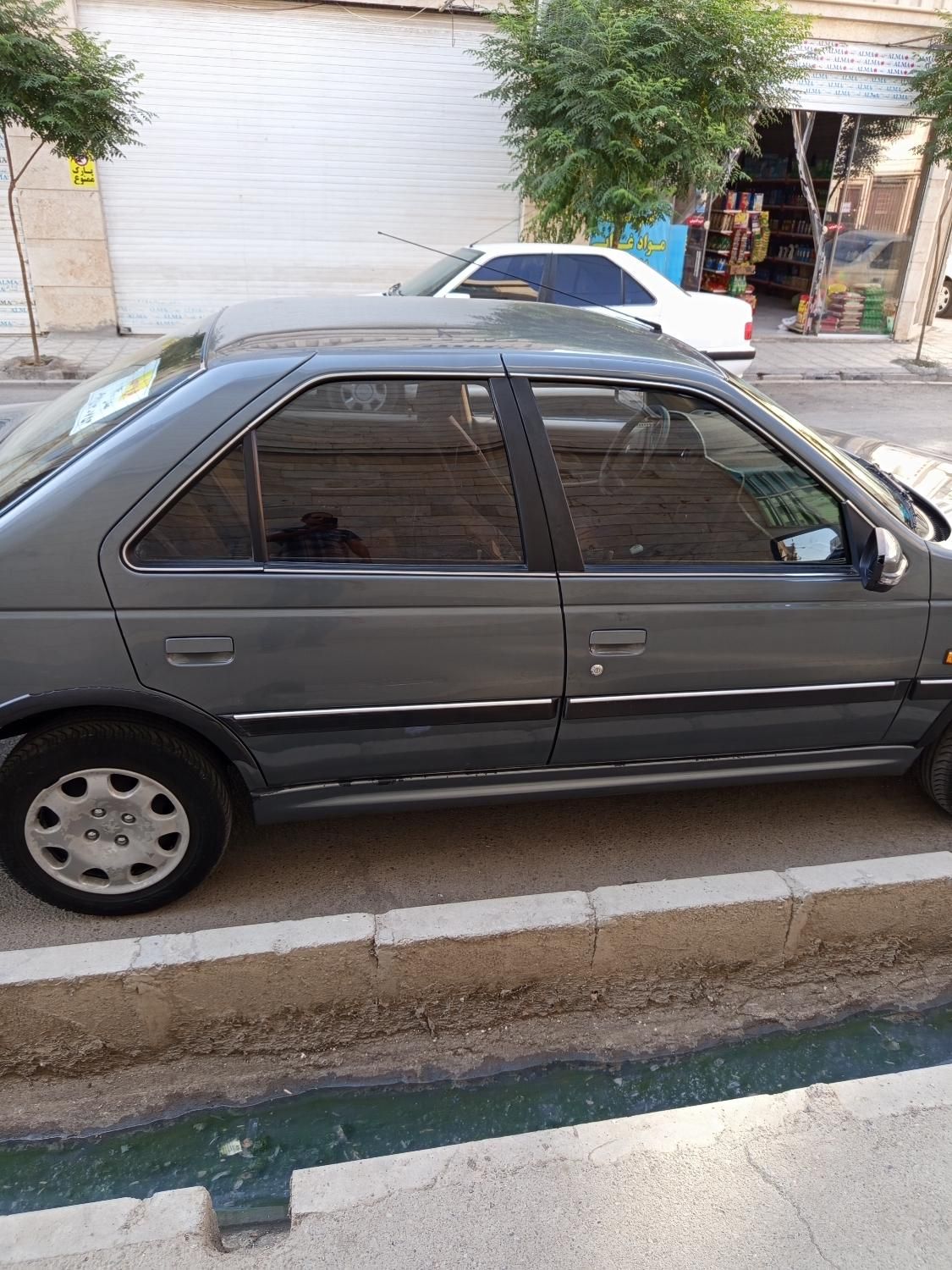 پژو پارس XU7ساده - 1400