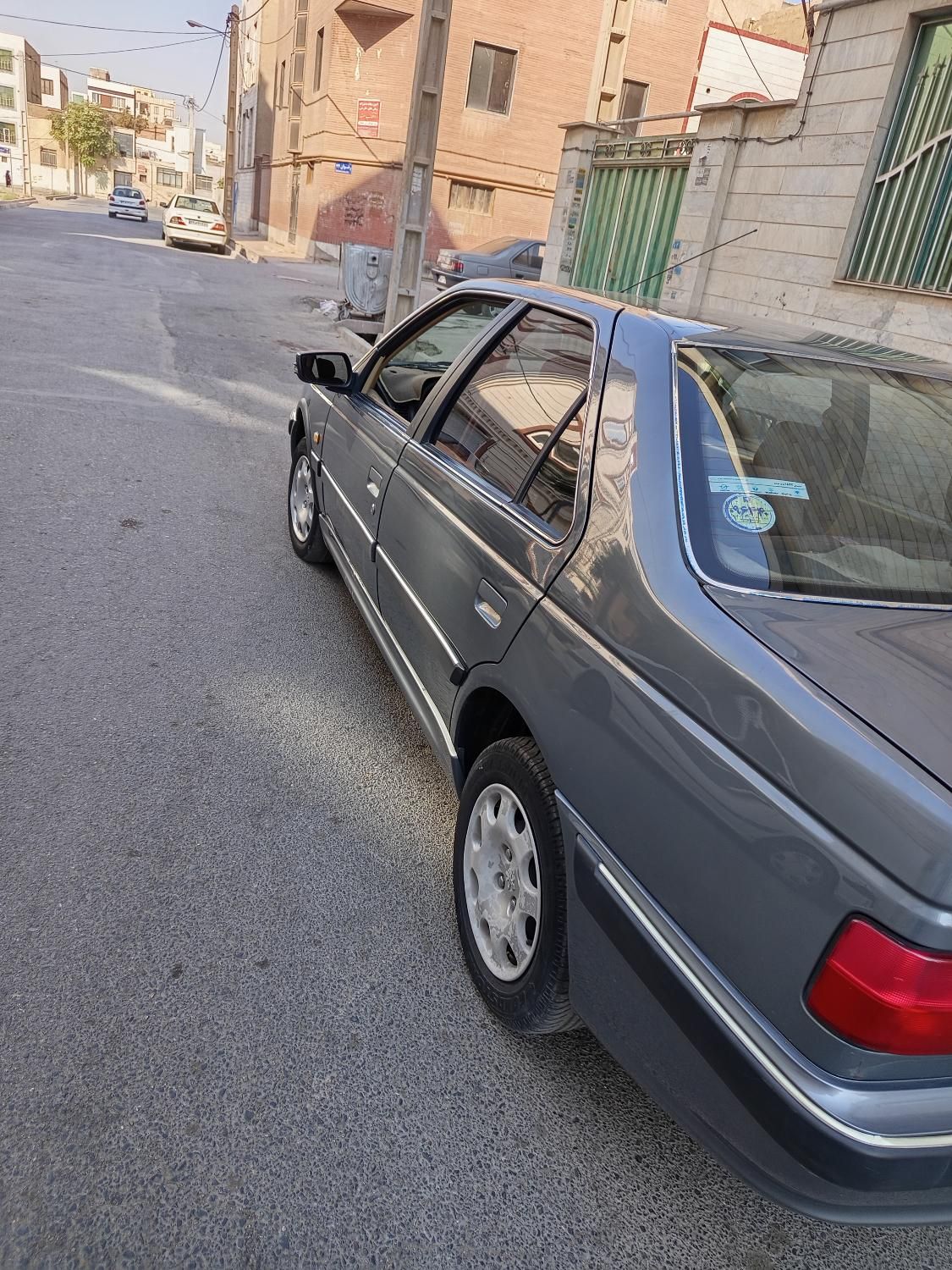 پژو پارس XU7ساده - 1400