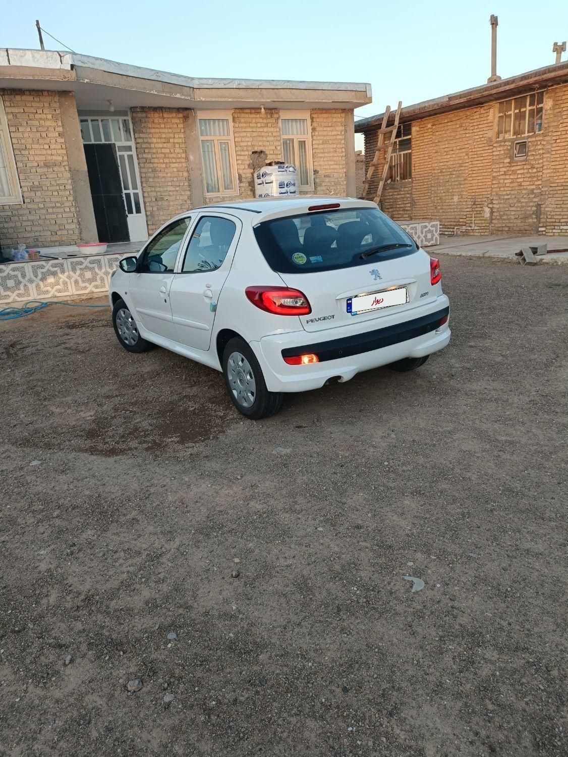 پژو 207 دنده‌ای TU3 - 1402