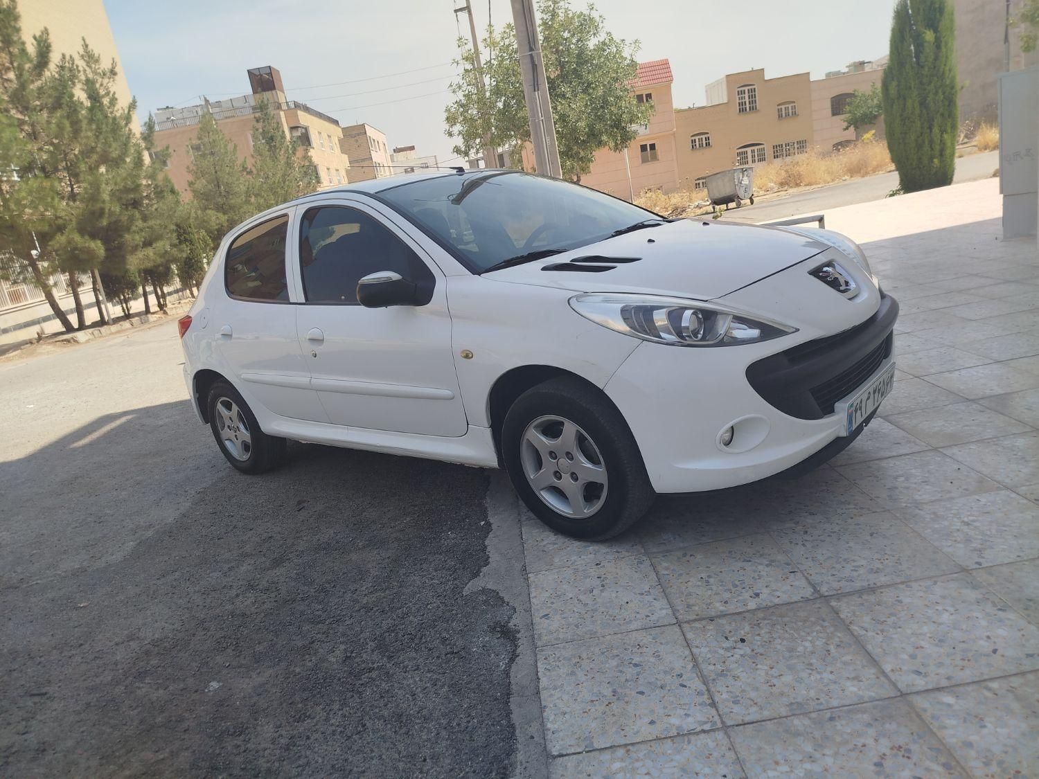 پژو 207 اتوماتیک - 1390