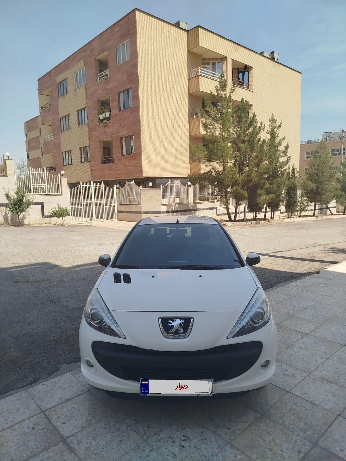 پژو 207 اتوماتیک - 1390