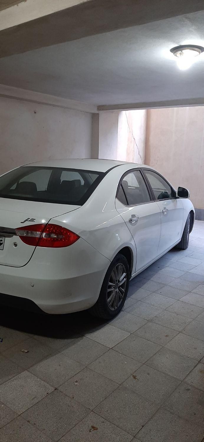 جک J5 اتوماتیک - 1394