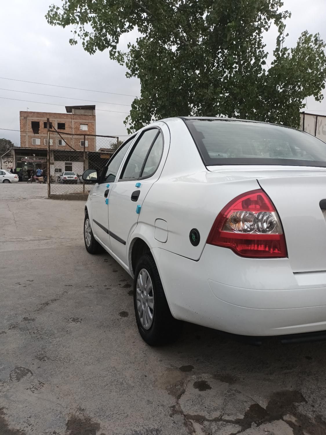 تیبا صندوق دار SX - 1399
