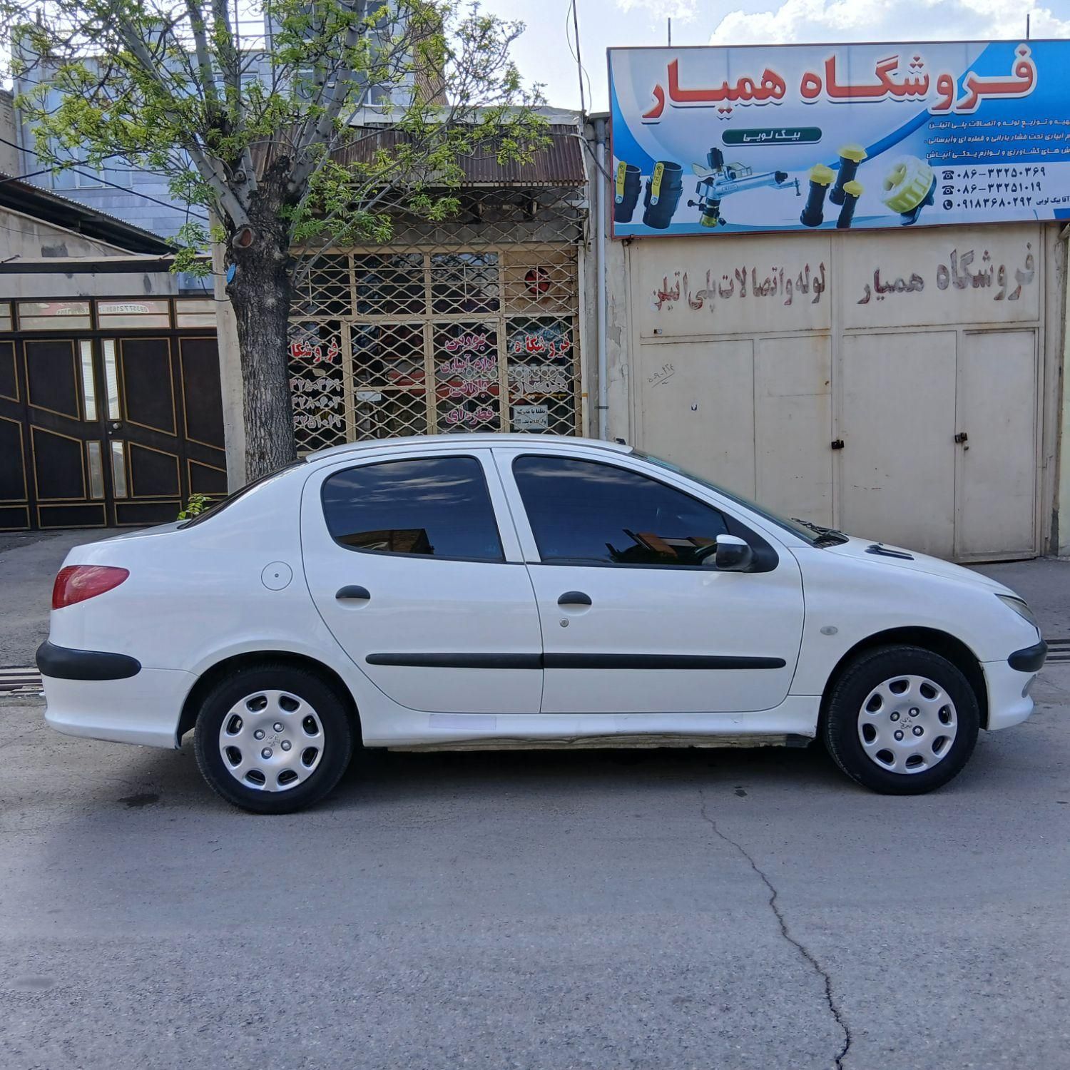 پژو ۲۰۶ صندوق دار v8 - 1394