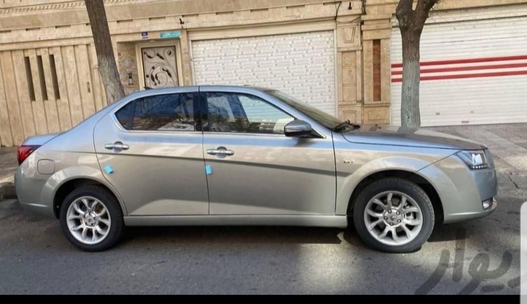 دنا پلاس توربو 6 دنده - 1404