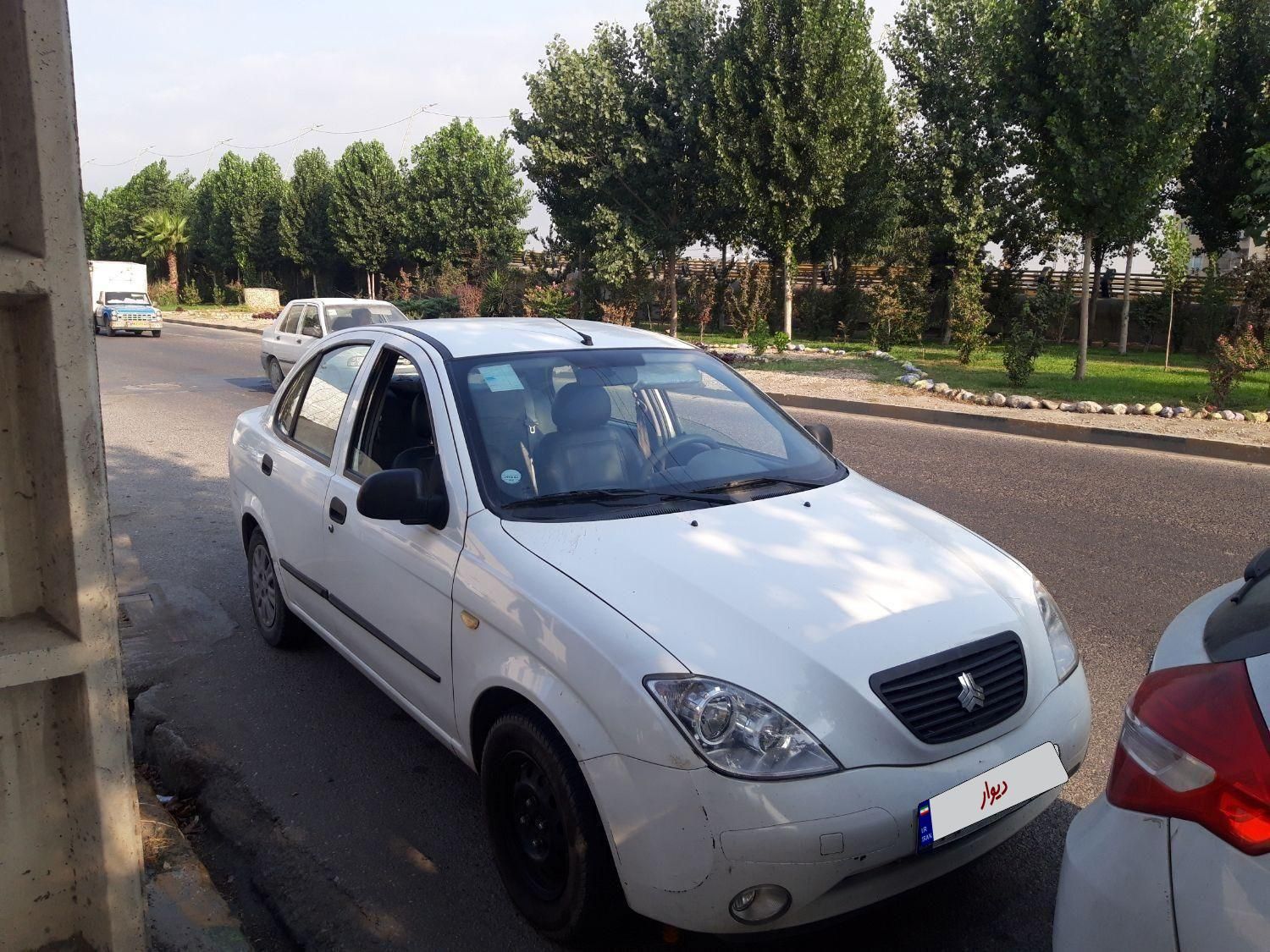 تیبا صندوق دار SX - 1398
