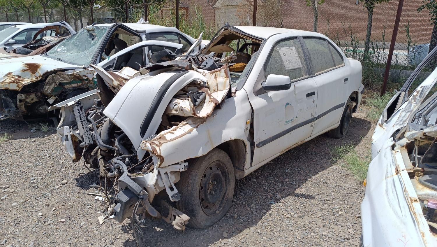 سمند LX XU7 - 1396