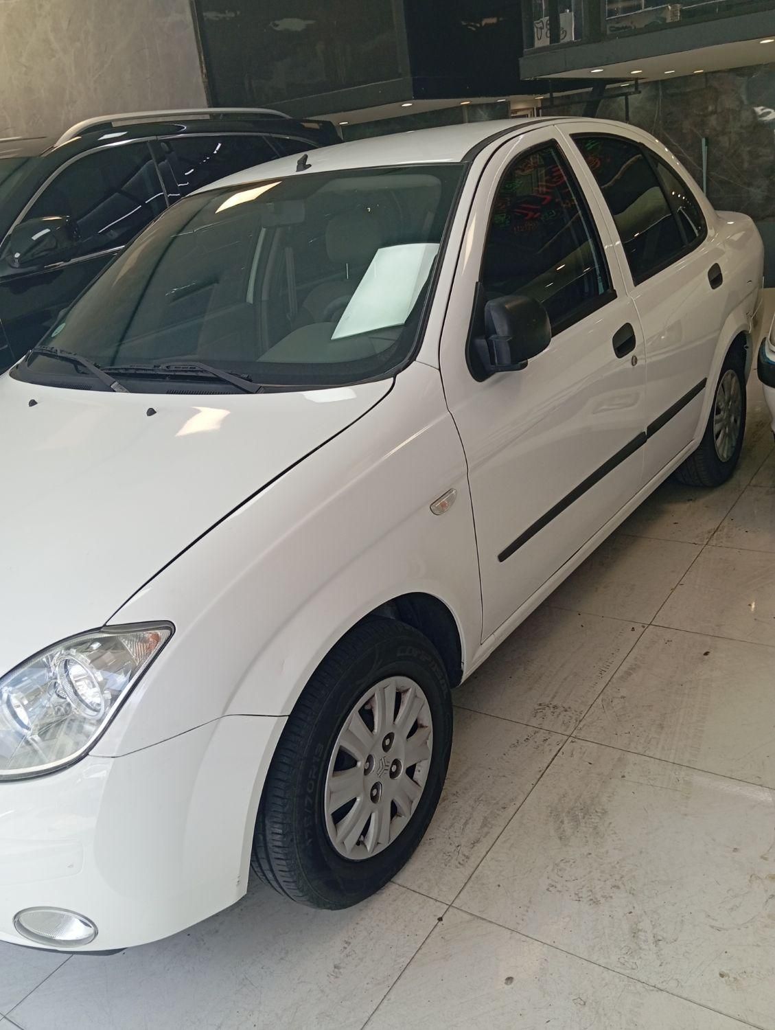 تیبا صندوق دار SX - 1401