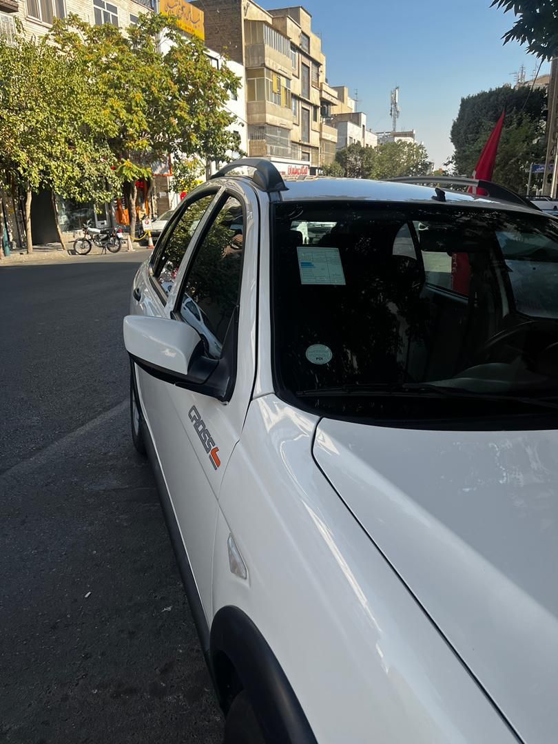 خودرو کوییک، معمولی آگهی ann_19848645
