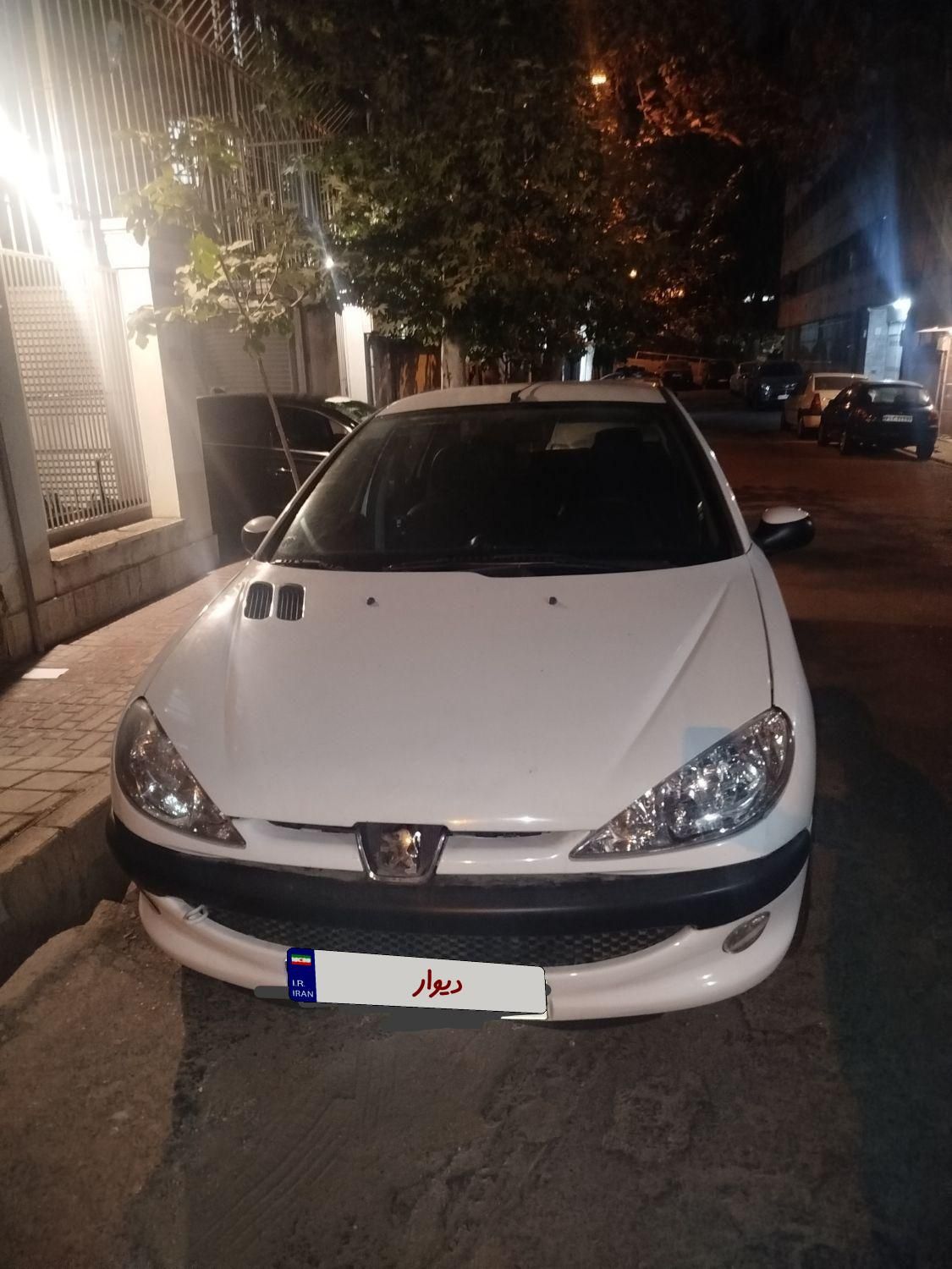پژو ۲۰۶ صندوق دار v8 - 1394