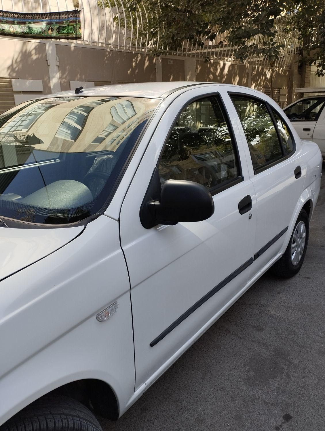 تیبا صندوق دار LX - 1390