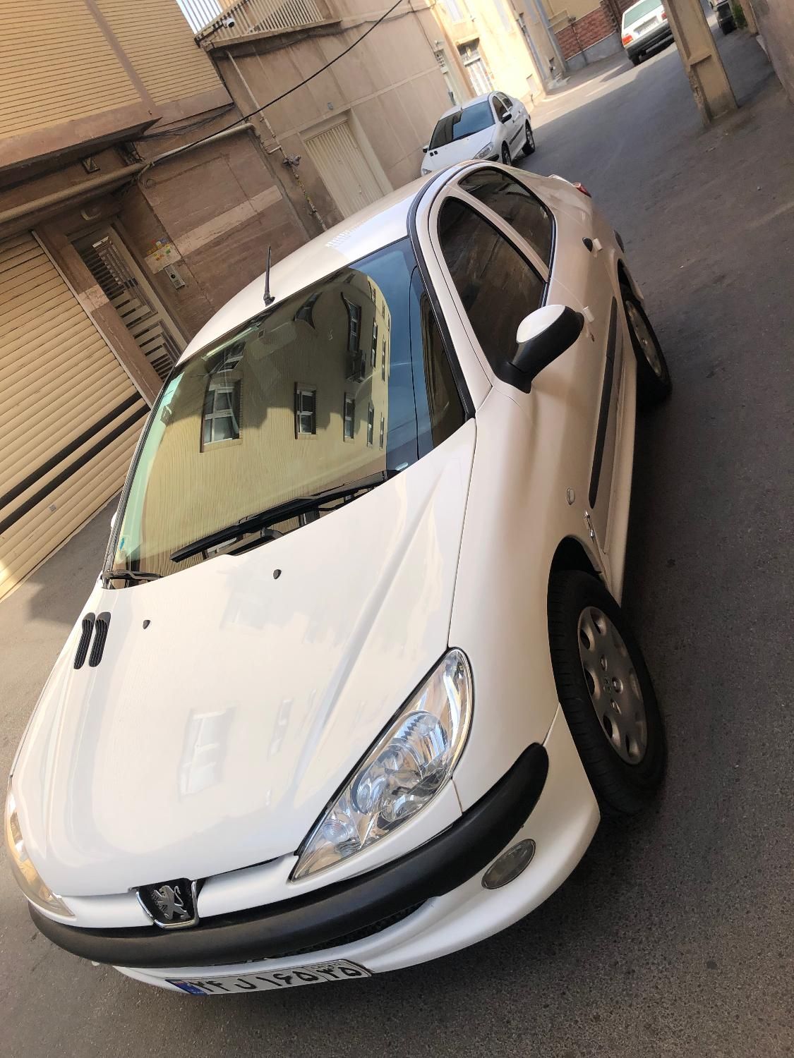 پژو ۲۰۶ صندوق دار v8 - 1395