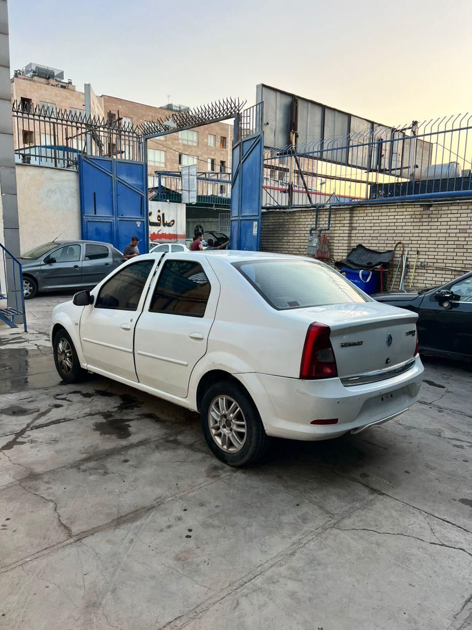 رنو تندر 90 E2 - 1397