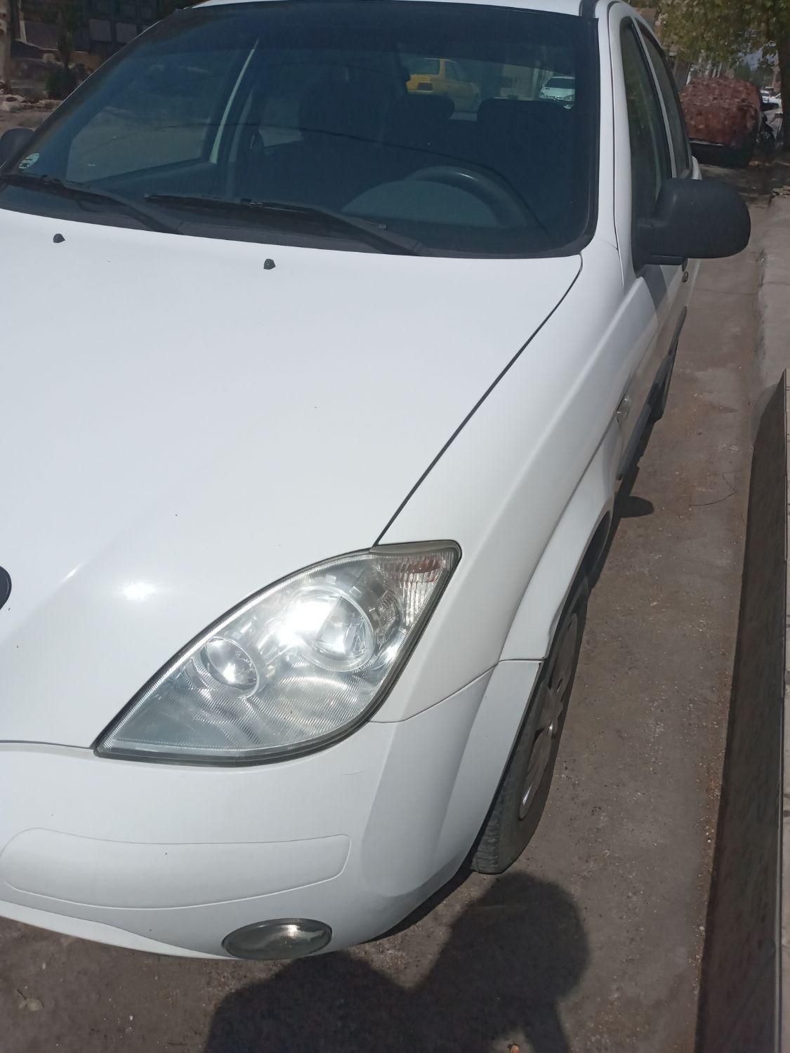 تیبا صندوق دار SX - 1401
