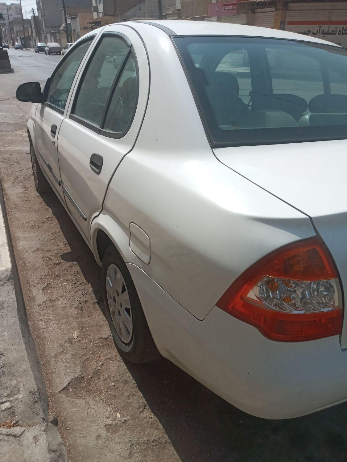 تیبا صندوق دار SX - 1401