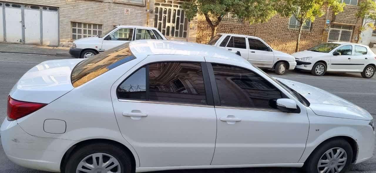 خودرو دنا، معمولی آگهی ann_19850715