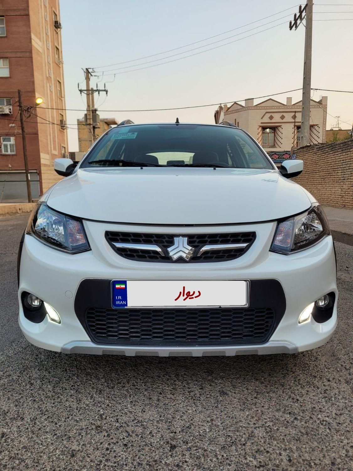 خودرو کوییک، معمولی آگهی ann_19850718