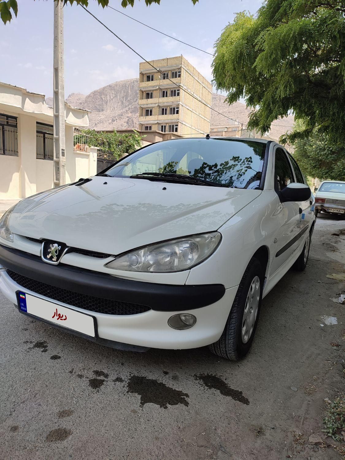 پژو ۲۰۶ صندوق دار v8 - 1394