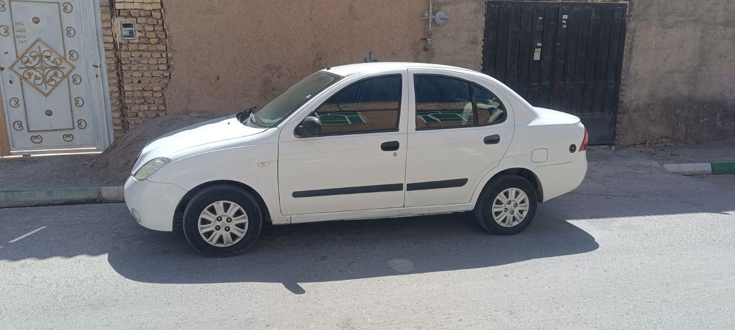 تیبا صندوق دار SX - 1390