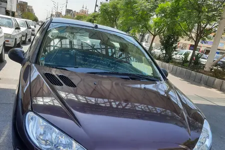 پژو ۲۰۶ صندوق دار v8 - 1386