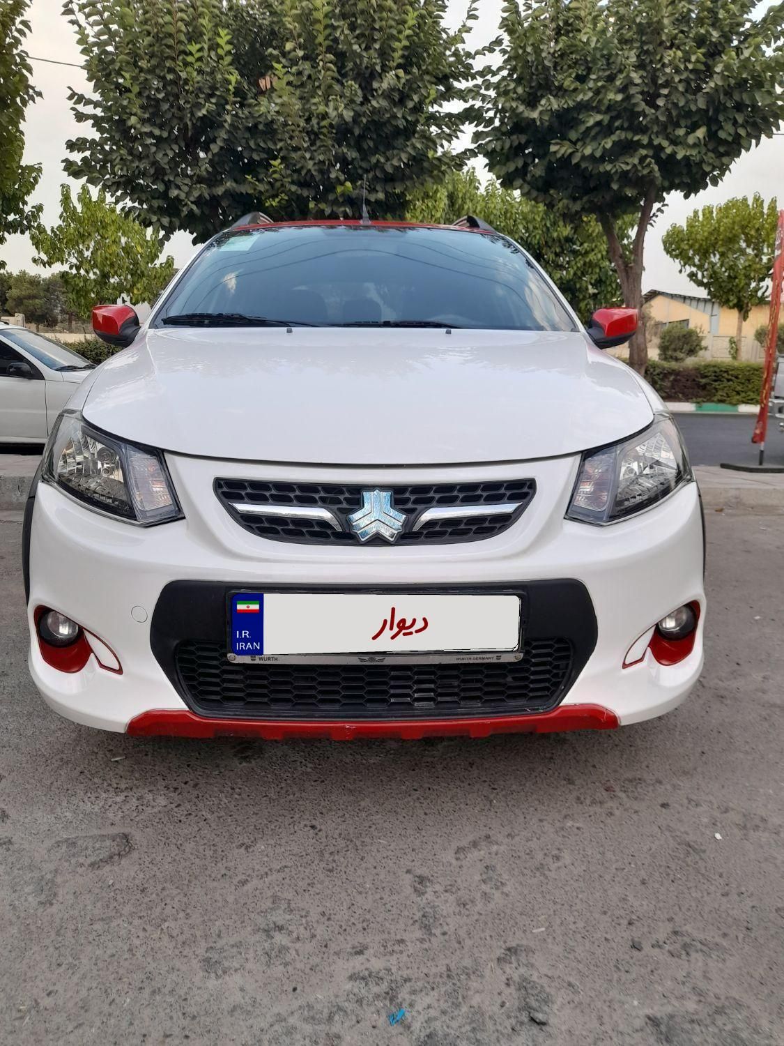 خودرو کوییک، R آگهی ann_19851120
