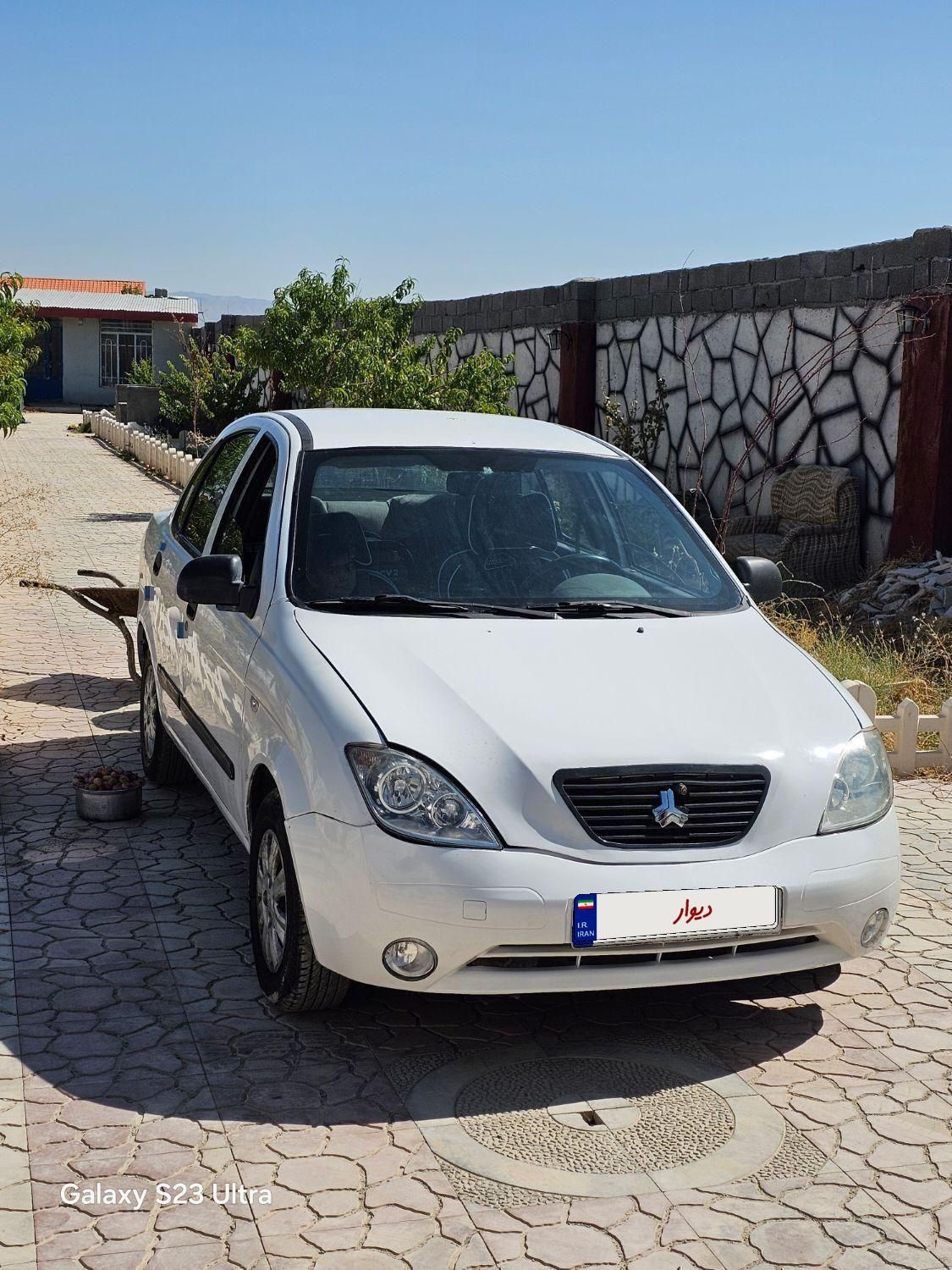 تیبا صندوق دار SX - 1393