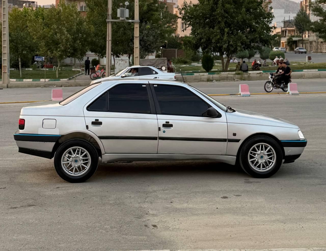 پژو 405 GLX - 1385