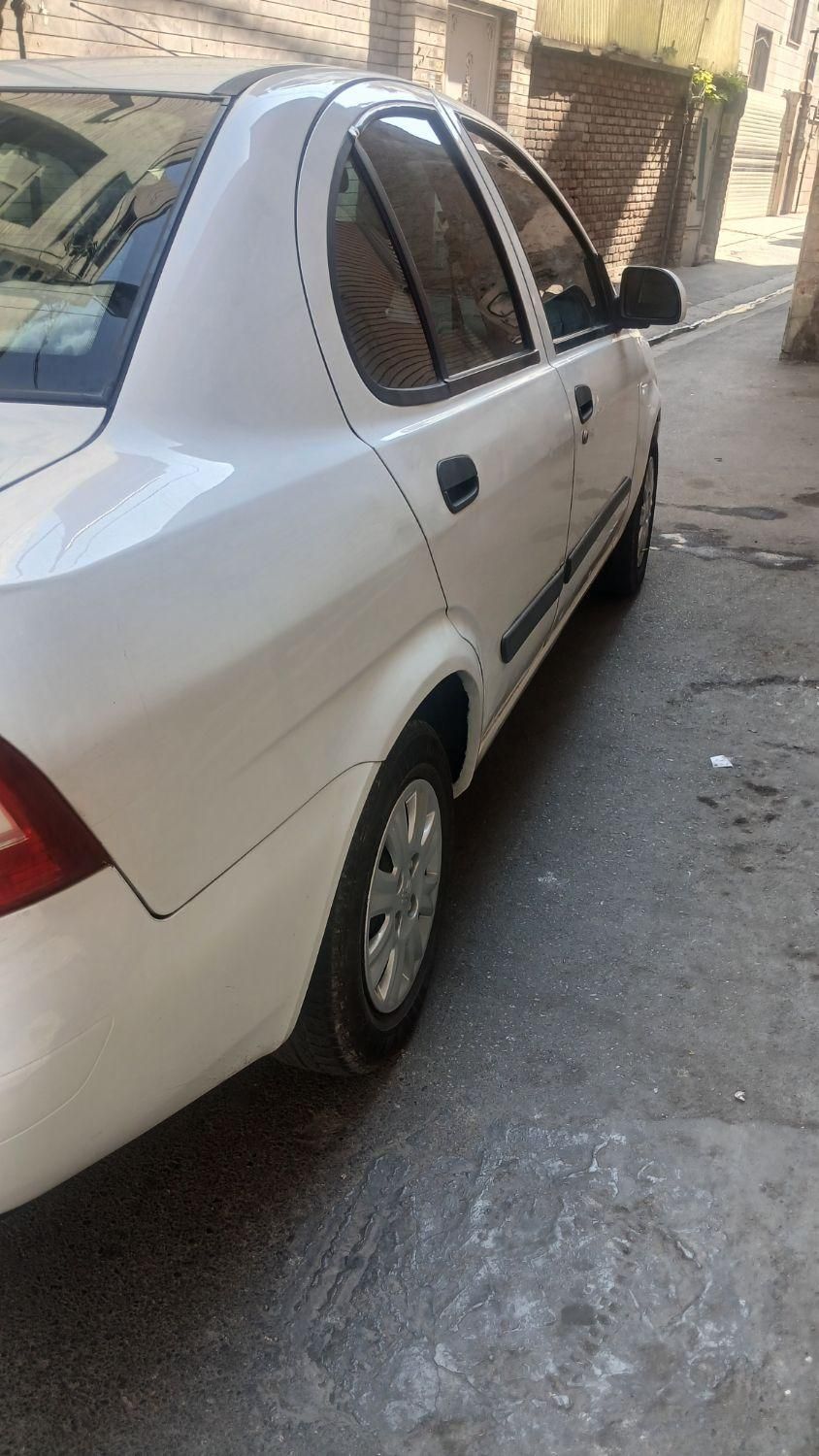 تیبا صندوق دار SX - 1392